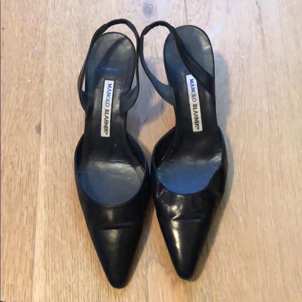 Black sling back pumps